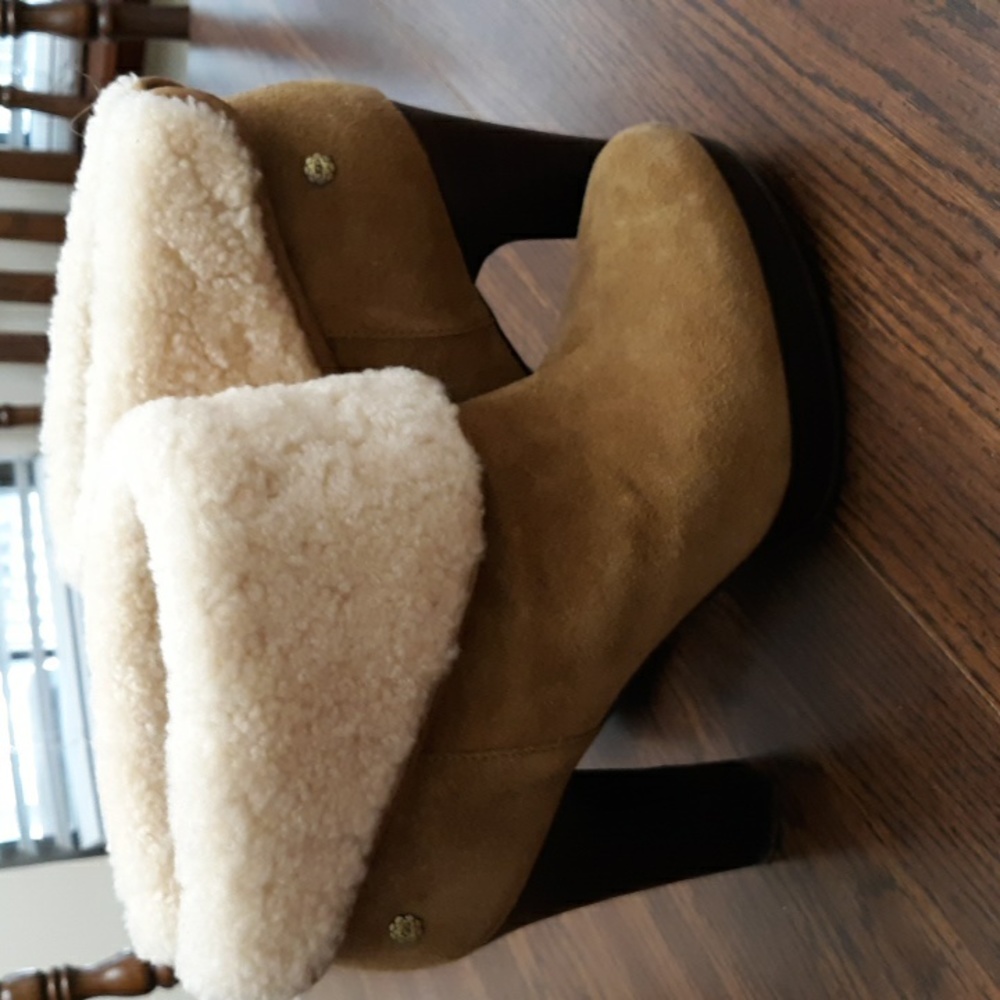 Ugg Suede Booties  Size 9
